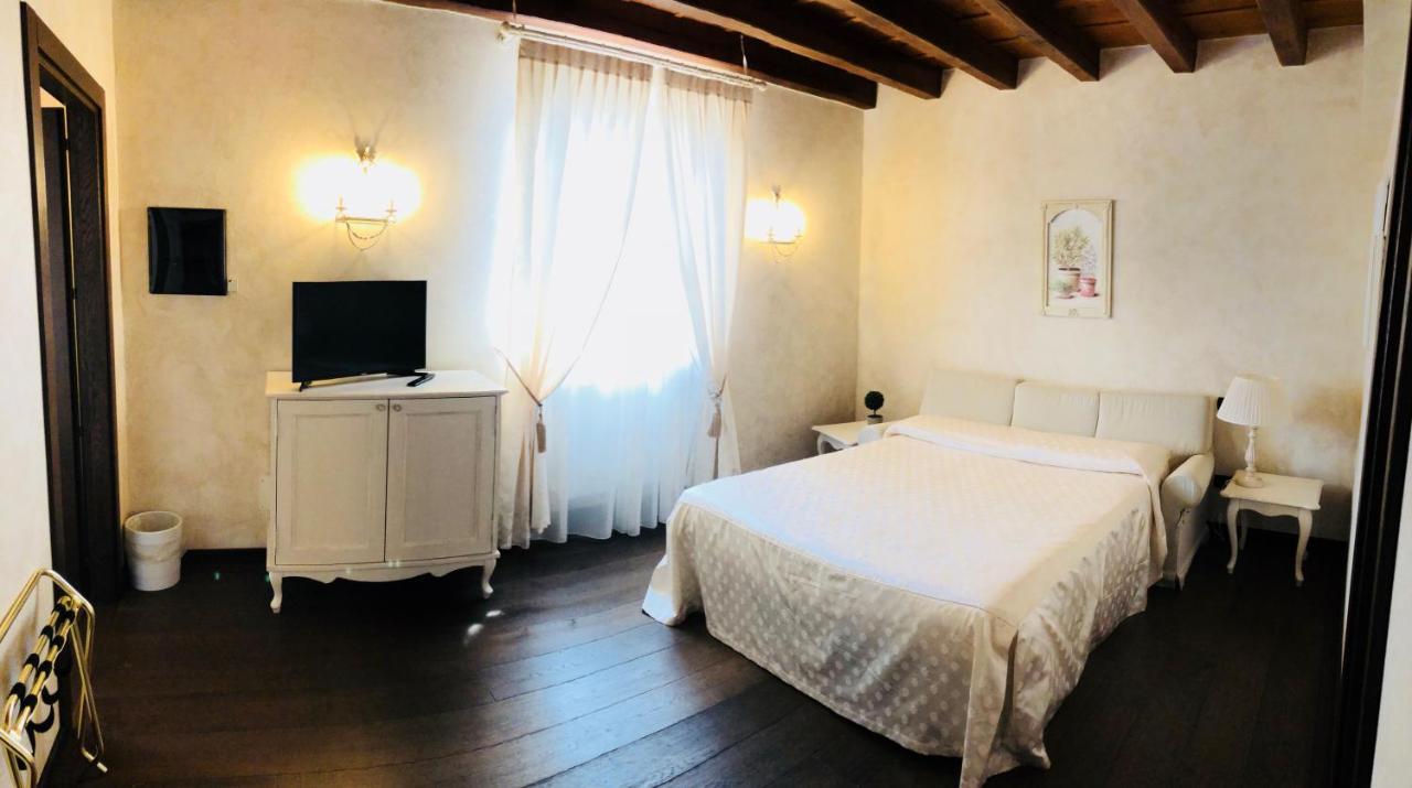 Relais Mondotella Pozzolengo Ngoại thất bức ảnh