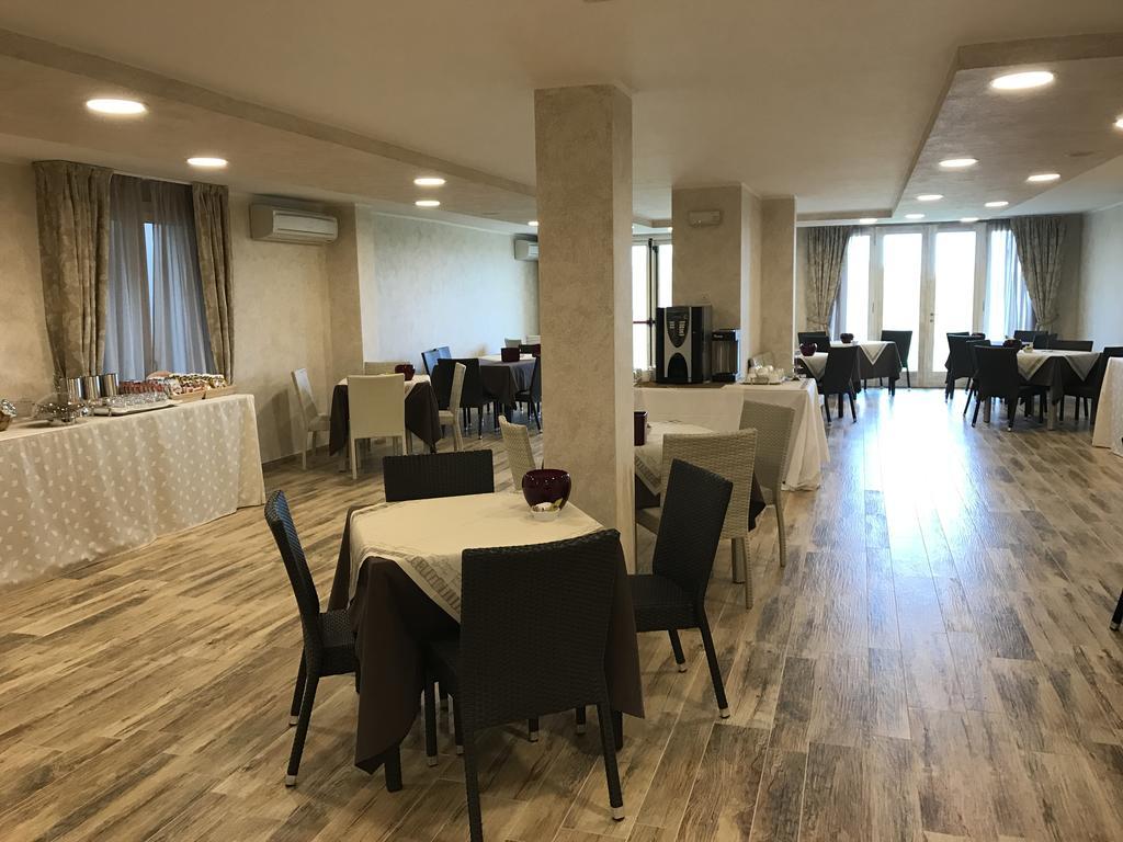 Relais Mondotella Pozzolengo Ngoại thất bức ảnh