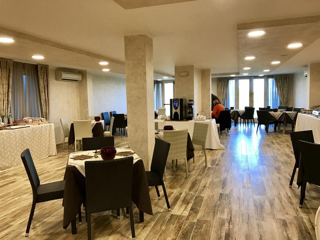 Relais Mondotella Pozzolengo Ngoại thất bức ảnh